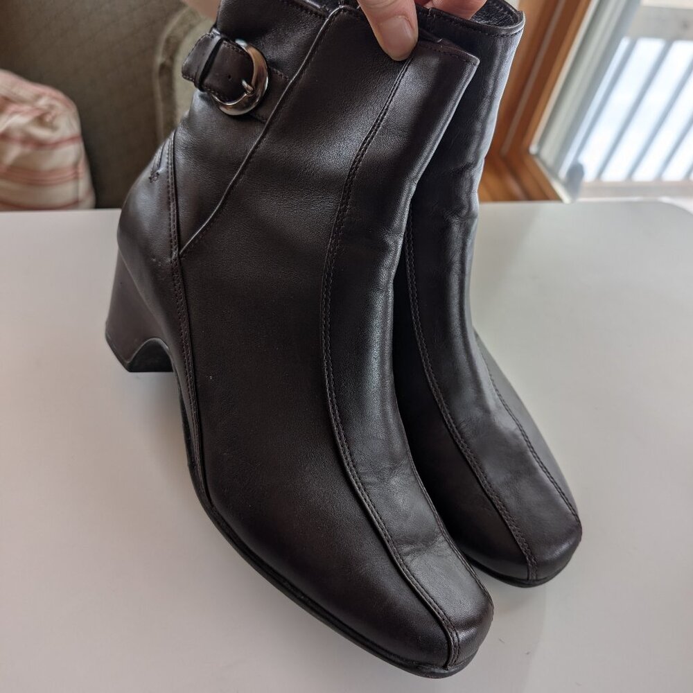 Y2K 2000s Vintage Square Toe Heeled Ankle Booties Buckle Zipper Leather Womens 9